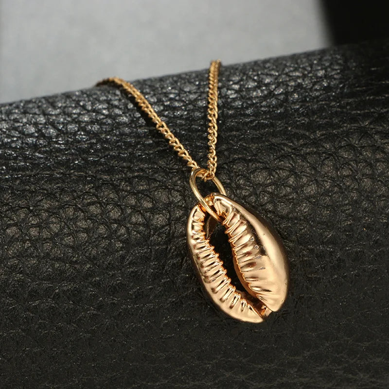 Women's Necklace Boho Beach Sea Shell Cowrie Pendant Gold/Silver Plated