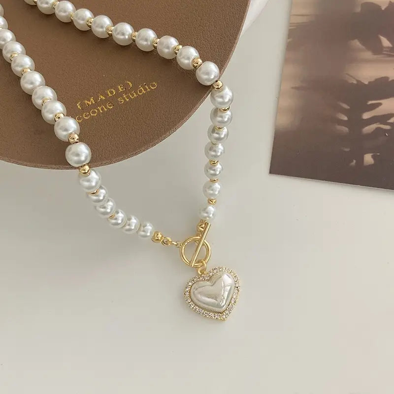 Elegant Pearl Necklace For Women Heart Pendant Necklaces Luxury Imitation Pearls