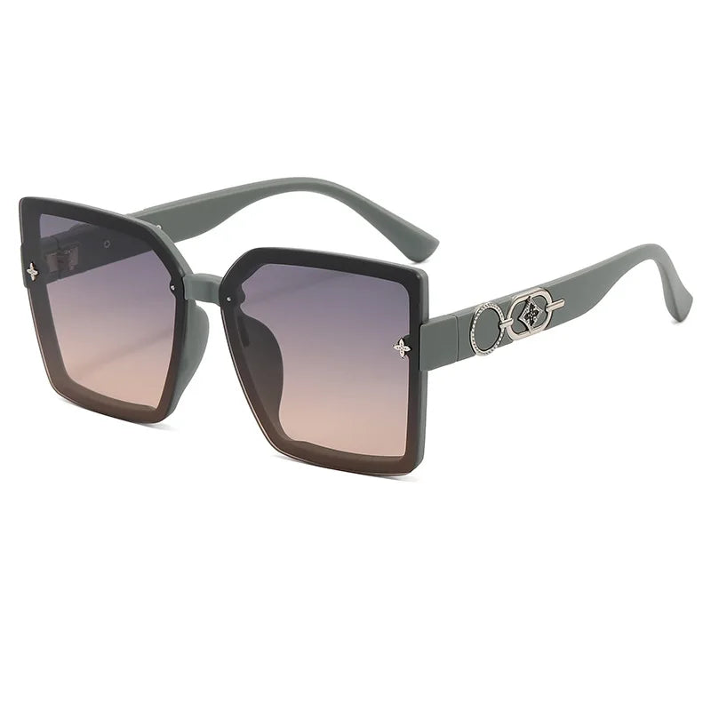 Polarized Sunglasses for Women 100% UV Protection Scratch-Resistant Lenses Trendy Square Frame Lightweight & Comfortable