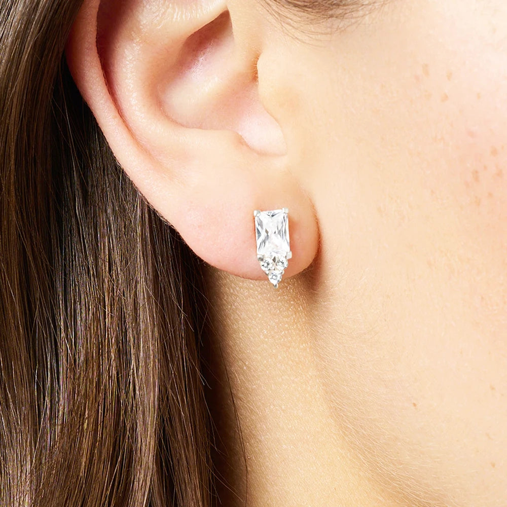 Elegant Design Ear Stud Earrings Stylish Fine Jewerly For Women Romantic Gift In Pure 925 Sterling Silver