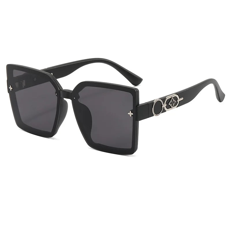 Polarized Sunglasses for Women 100% UV Protection Scratch-Resistant Lenses Trendy Square Frame Lightweight & Comfortable