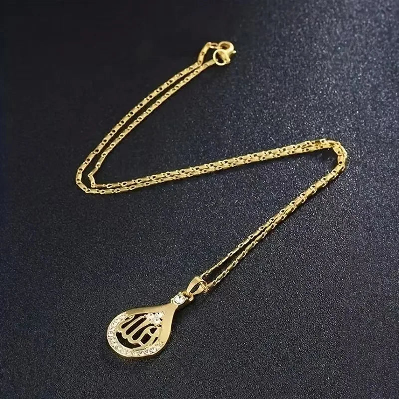 Popular elegant necklace for women, featuring a drop design, perfect for pairing with elegant dresses.