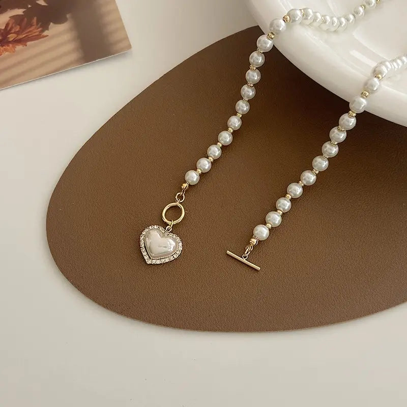 Elegant Pearl Necklace For Women Heart Pendant Necklaces Luxury Imitation Pearls